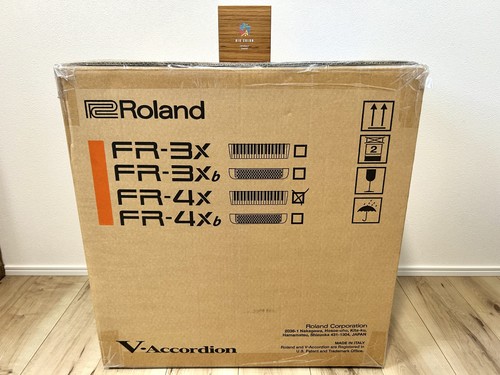 Roland v accordion - rd, v-accordion