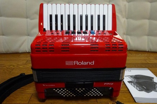 Roland accordion red - roland, fr-1x